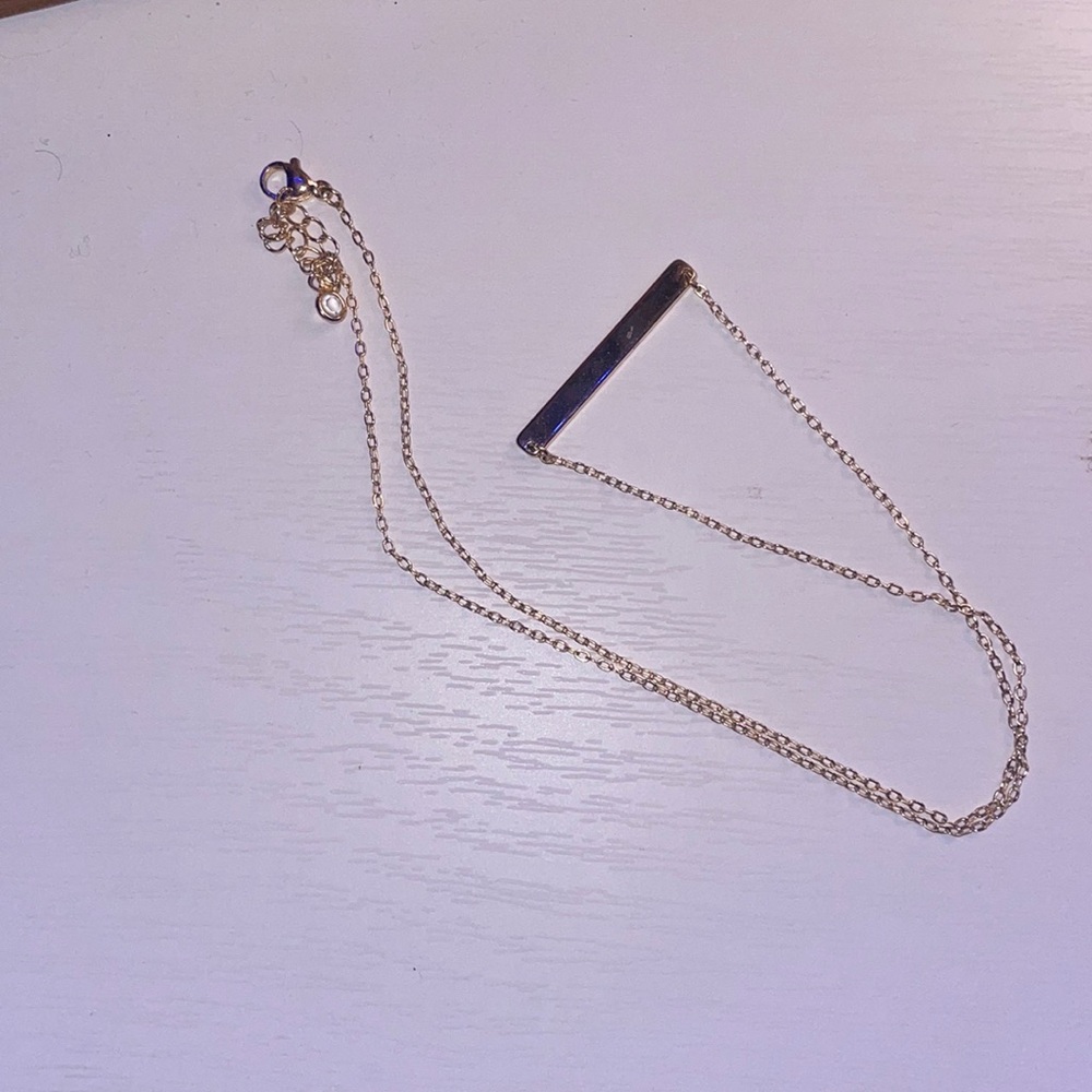 Gold bar and chain necklace!!
